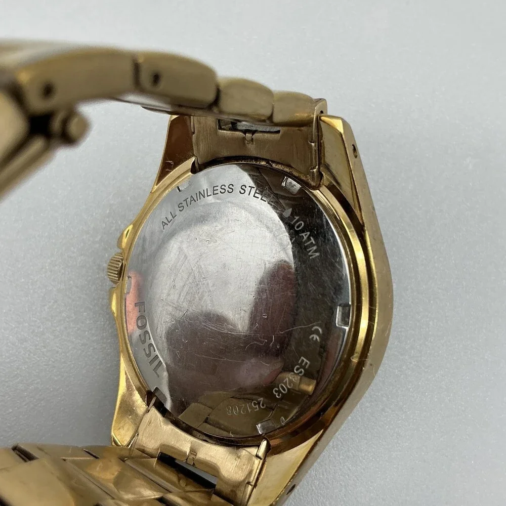 Fossil Riley ES3203 Womens Watch 38mm Gold Tone Crystal Bezel New Battery 6.25